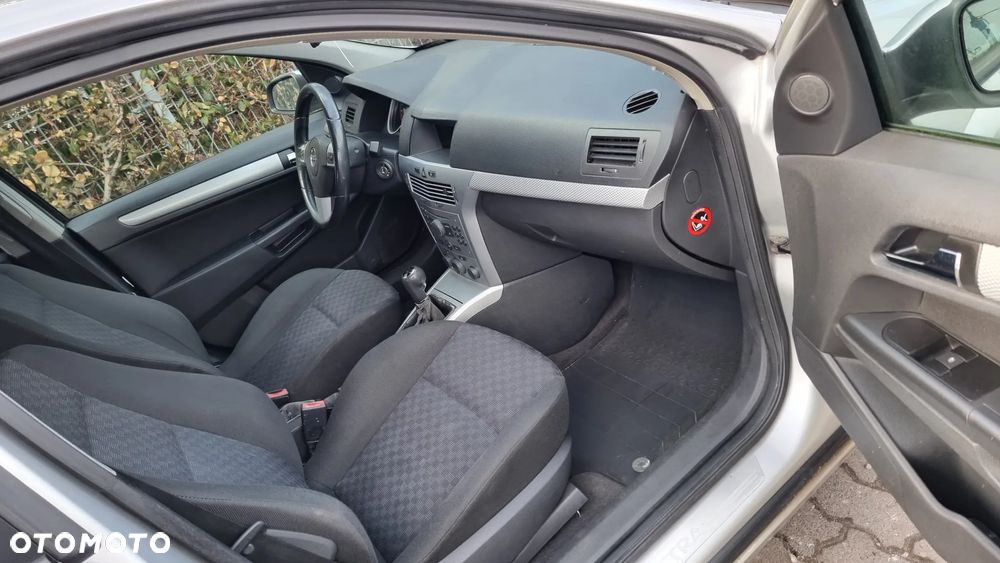 Opel Astra 1.4 Cosmo - 7