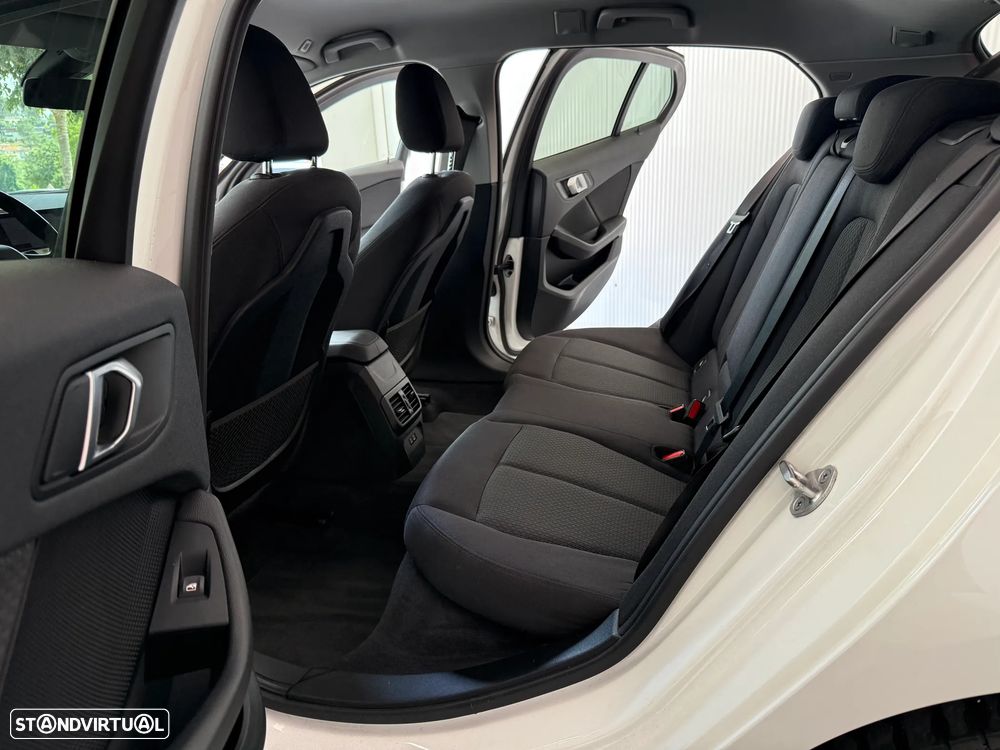 BMW 118 - 21