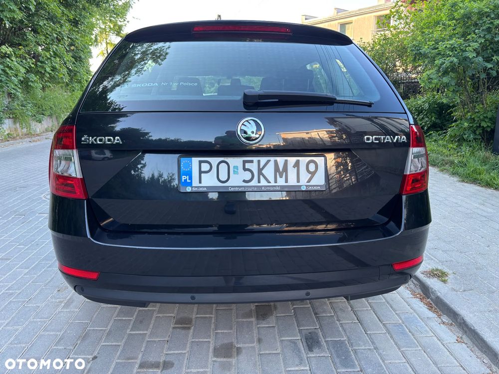 Skoda Octavia 2.0 TDI SCR Ambition DSG - 4