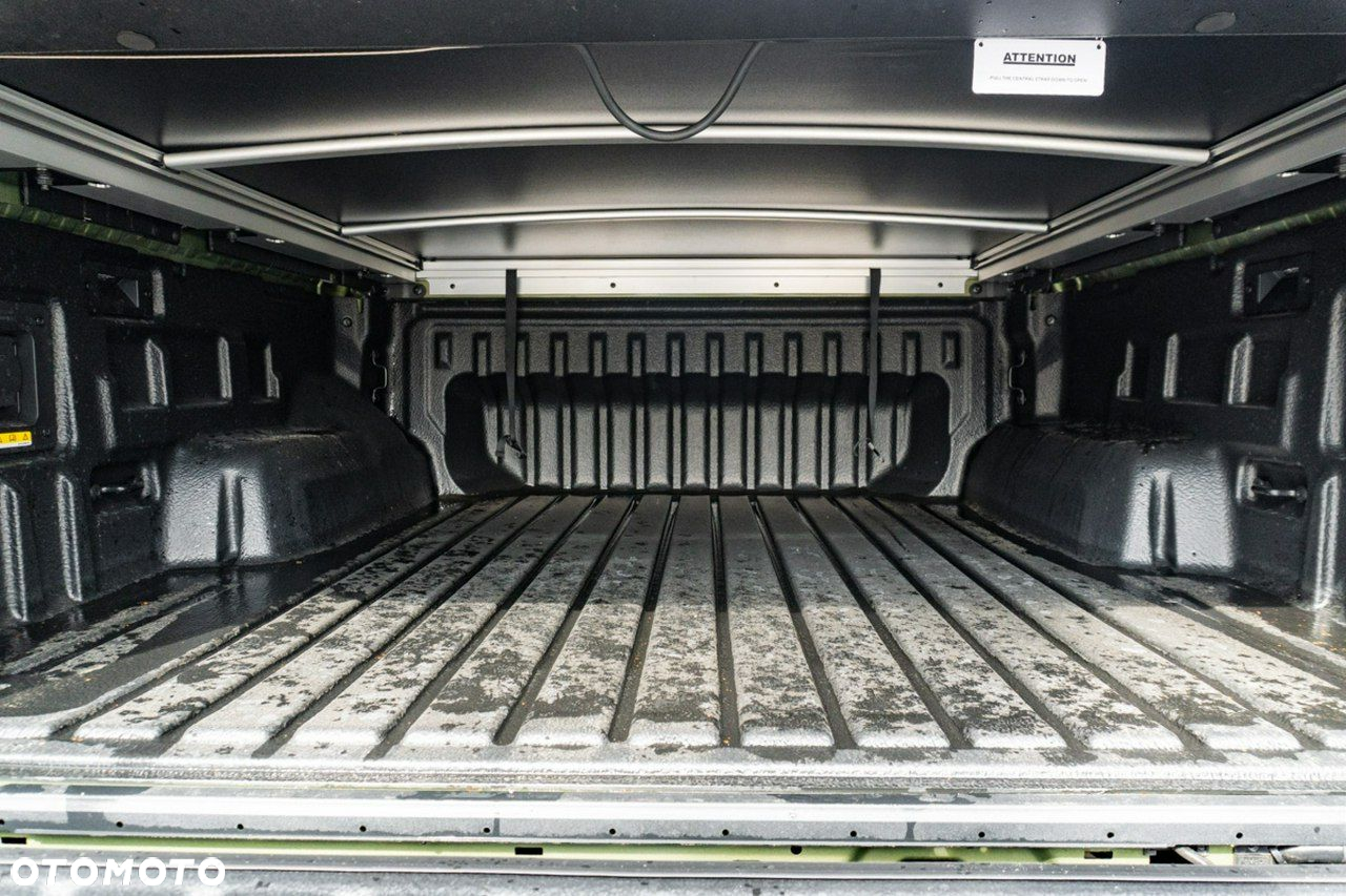 Volkswagen Amarok - 22