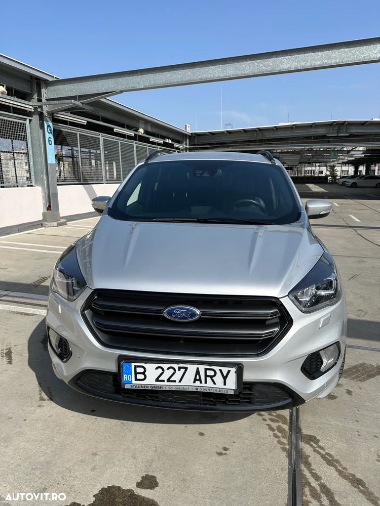 Ford Kuga 2.0 TDCi 4x4 Aut. ST-Line - 1