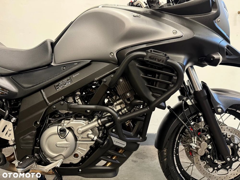 Suzuki V-STROM - 19
