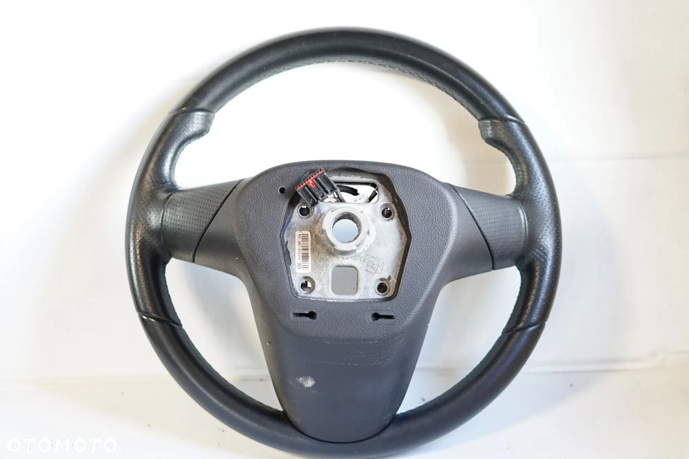 Kierownica skórzana multi Opel Astra J 13351022 - 7