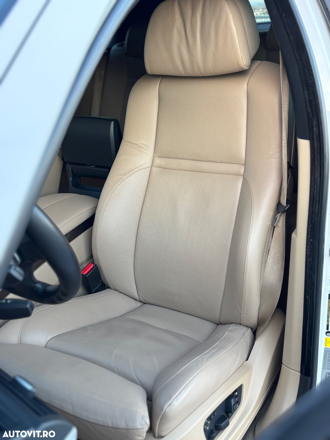 BMW X6 xDrive50i - 6