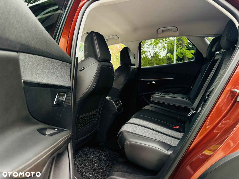 Peugeot 3008 BlueHDi 120 Stop & Start EAT6 Allure - 29