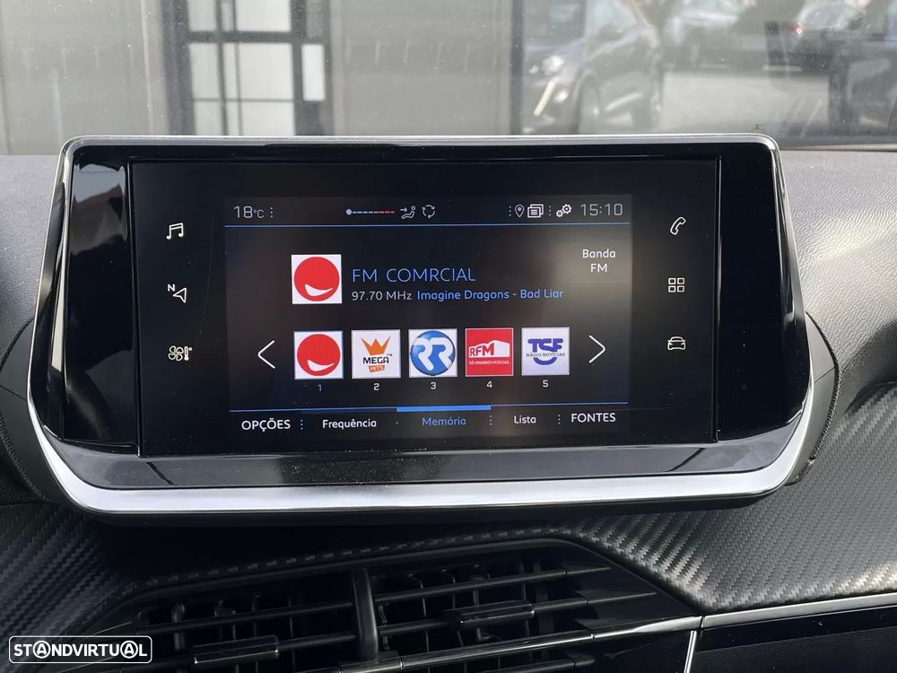 Peugeot 2008 1.2 PureTech Active Pack - 24