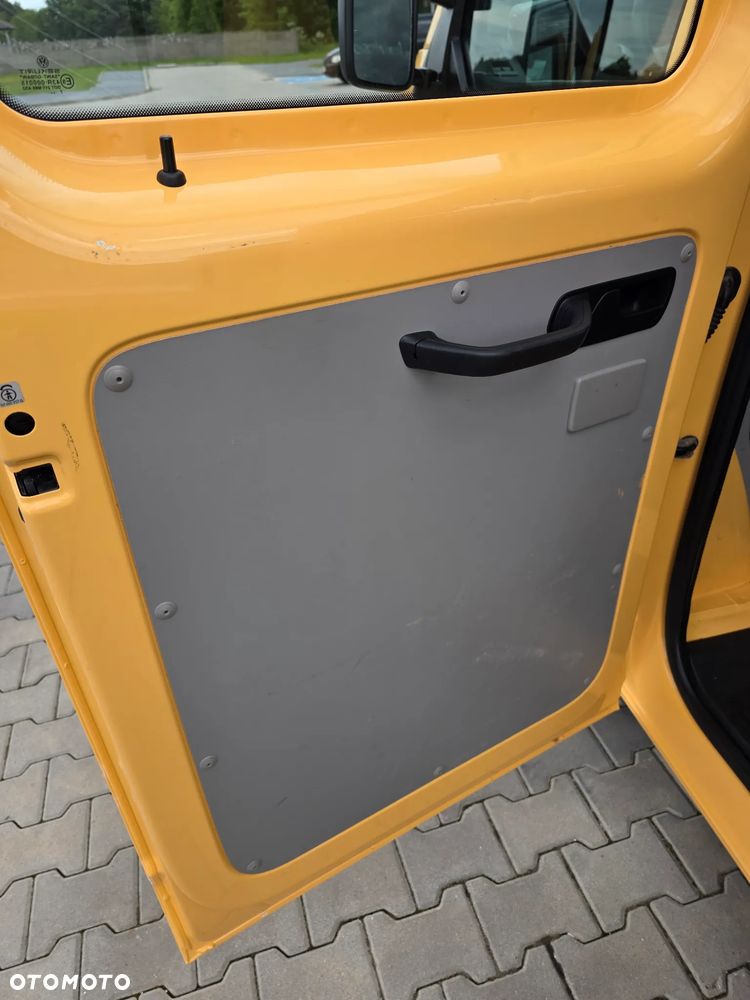 Volkswagen Transporter - 5