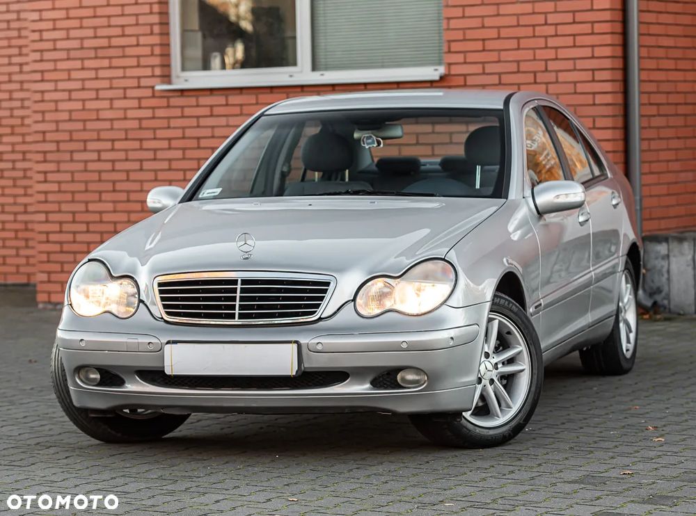 Mercedes-Benz Klasa C - 2