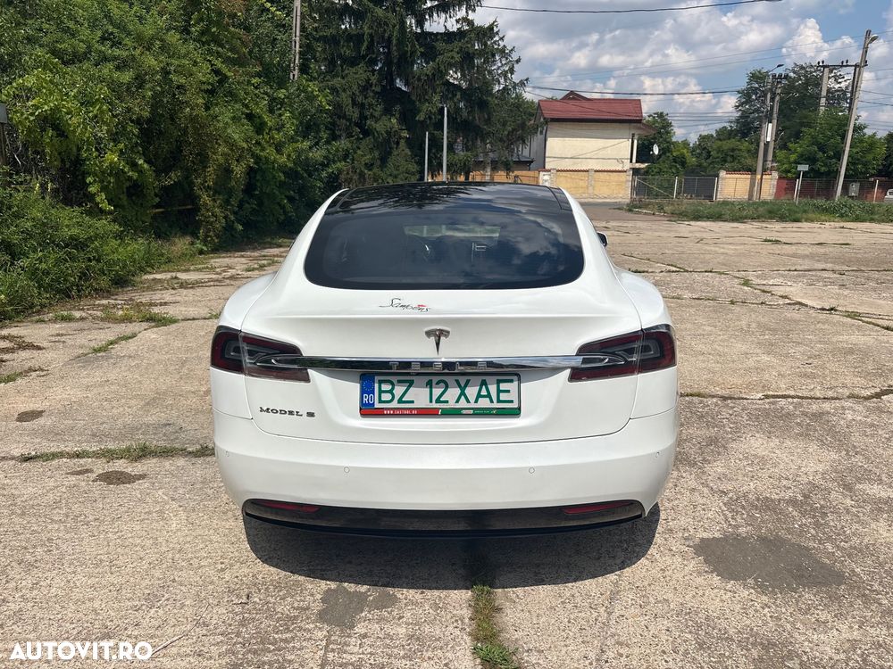 Tesla Model S 85D Allradantrieb Performance - 4