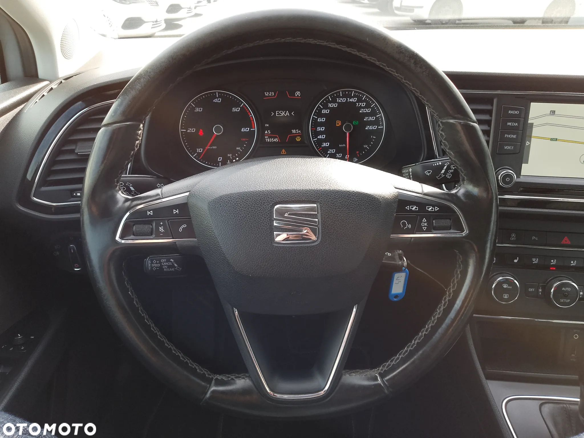 Seat Leon 1.6 TDI Style S&S DSG - 10