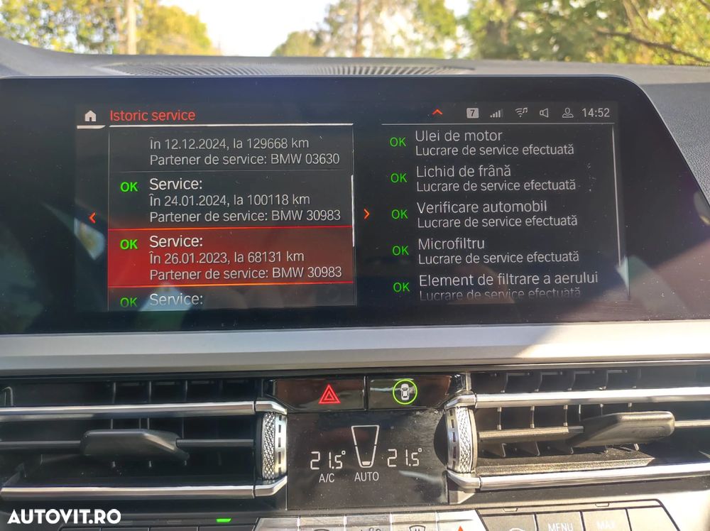 BMW Seria 3 320i Touring Aut. - 22