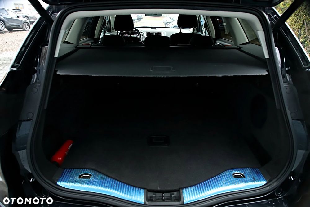 Ford Mondeo 2.0 EcoBlue Titanium - 26