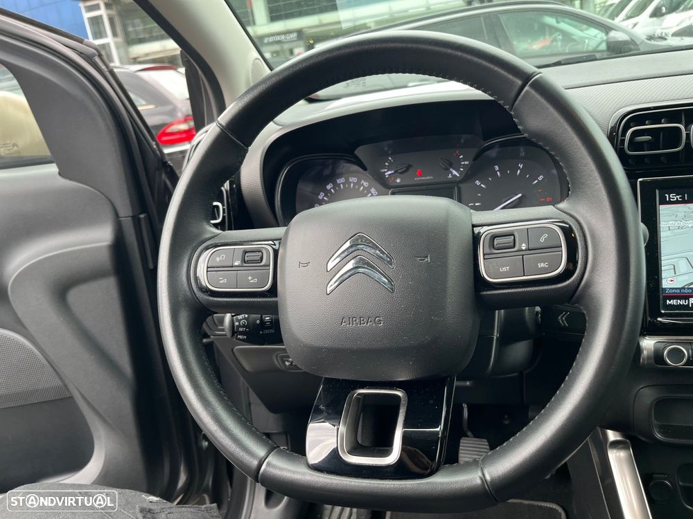 Citroën C3 Aircross 1.2 PureTech Shine - 16