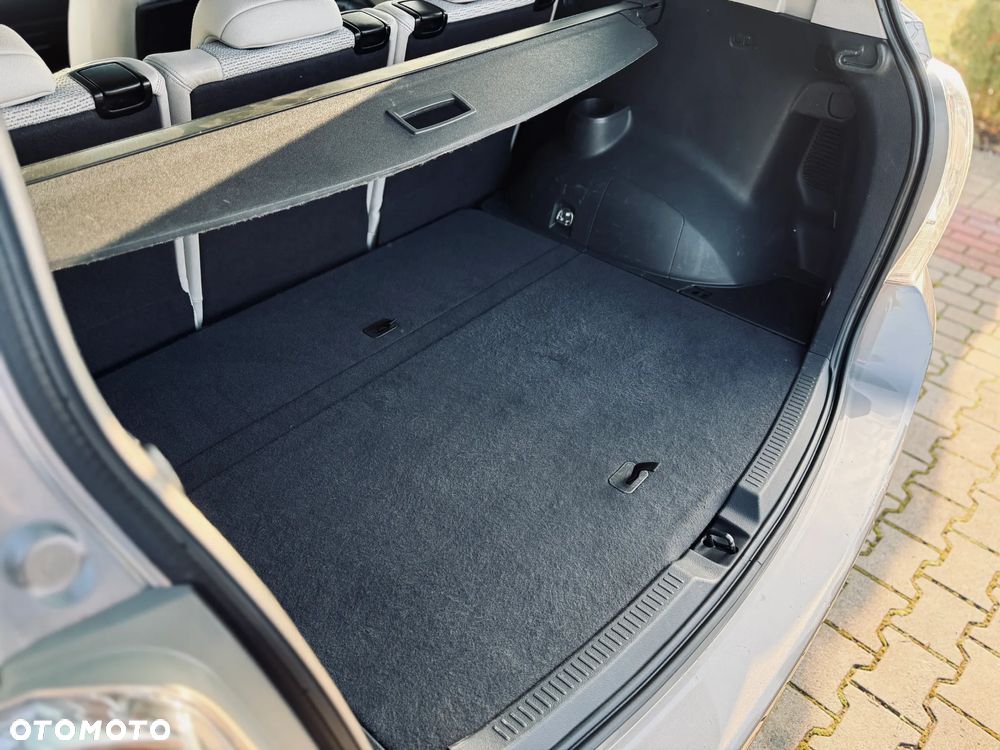 Toyota Verso 1.6 D-4D 5-Sitzer Start/Stop Skyview Edition - 17