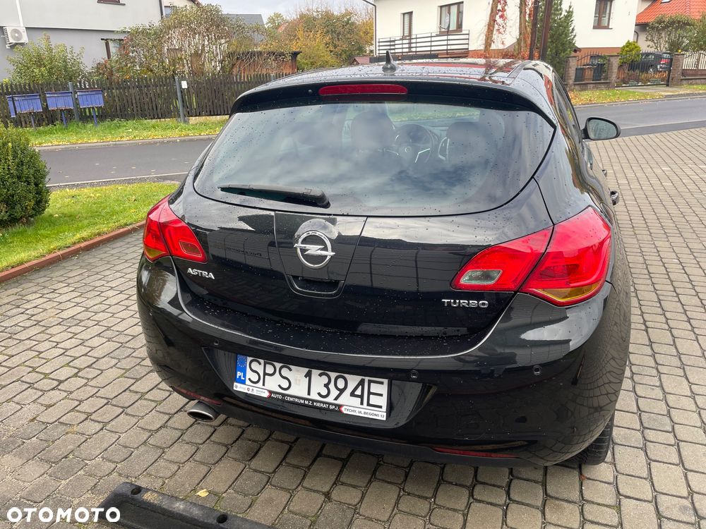 Opel Astra - 9