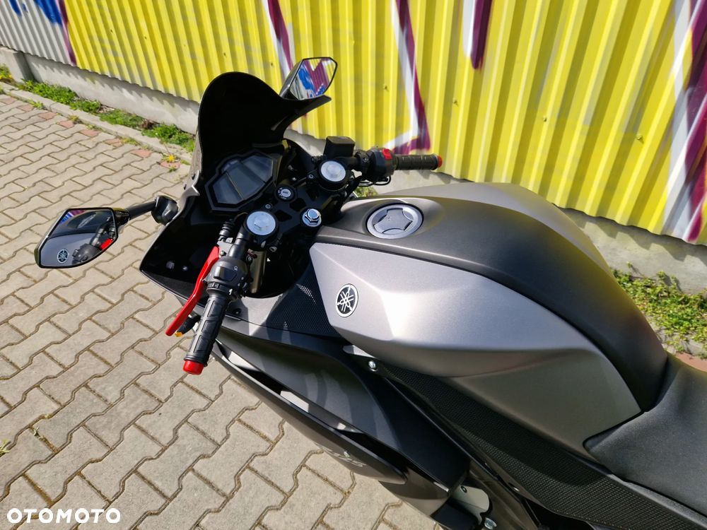 Yamaha YZF - 14