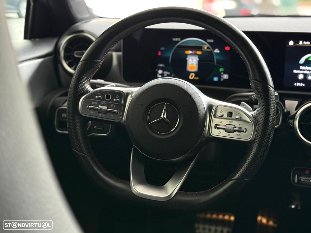 Mercedes-Benz A 180 d 7G-DCT AMG Line - 19