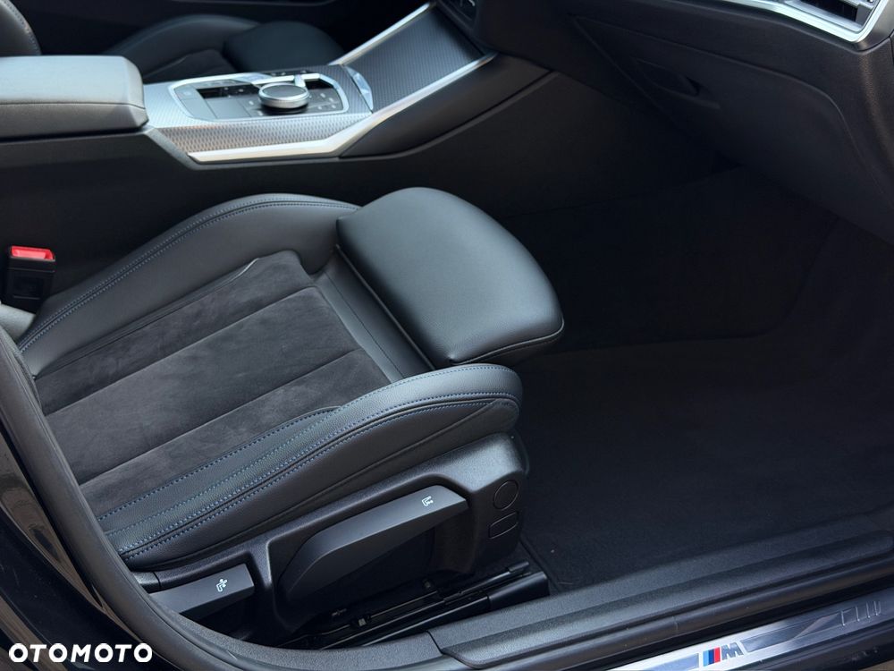 BMW Seria 3 318i M Sport sport - 19