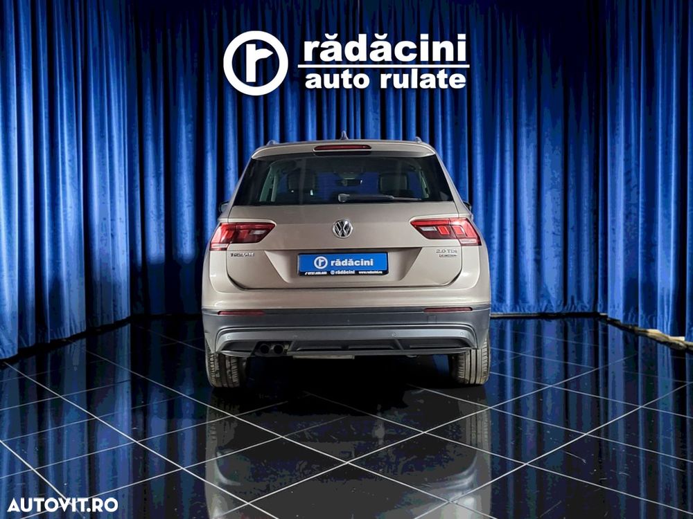 Volkswagen Tiguan - 9