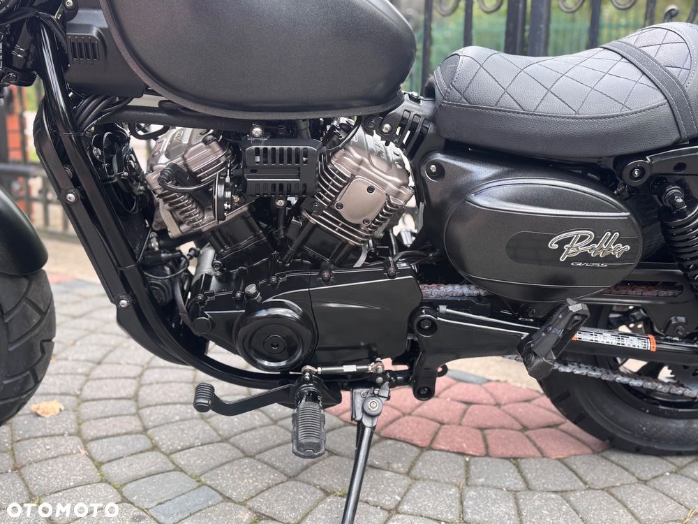 Hyosung GV - 16