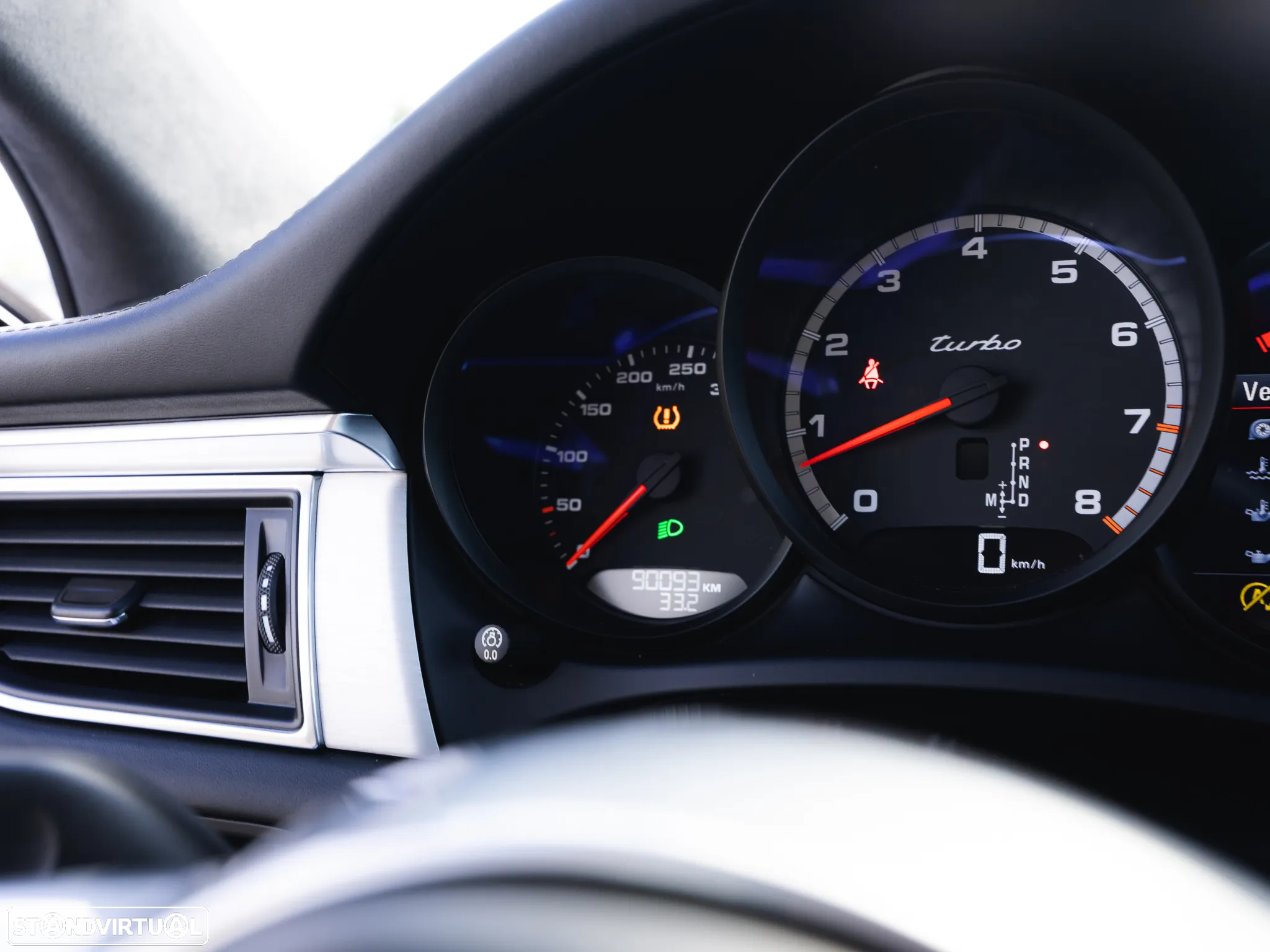 Porsche Macan Turbo - 13