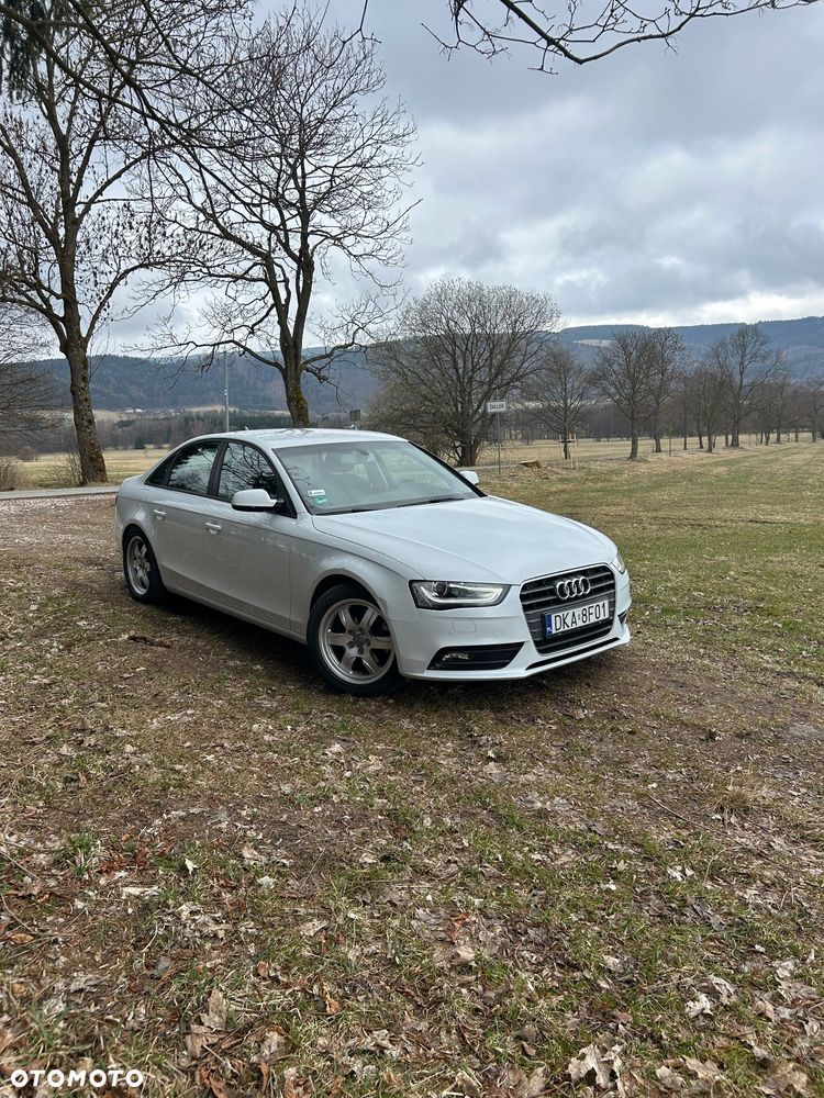 Audi A4 Limousine 2.0 TDI DPF clean diesel multitronic Ambition - 2
