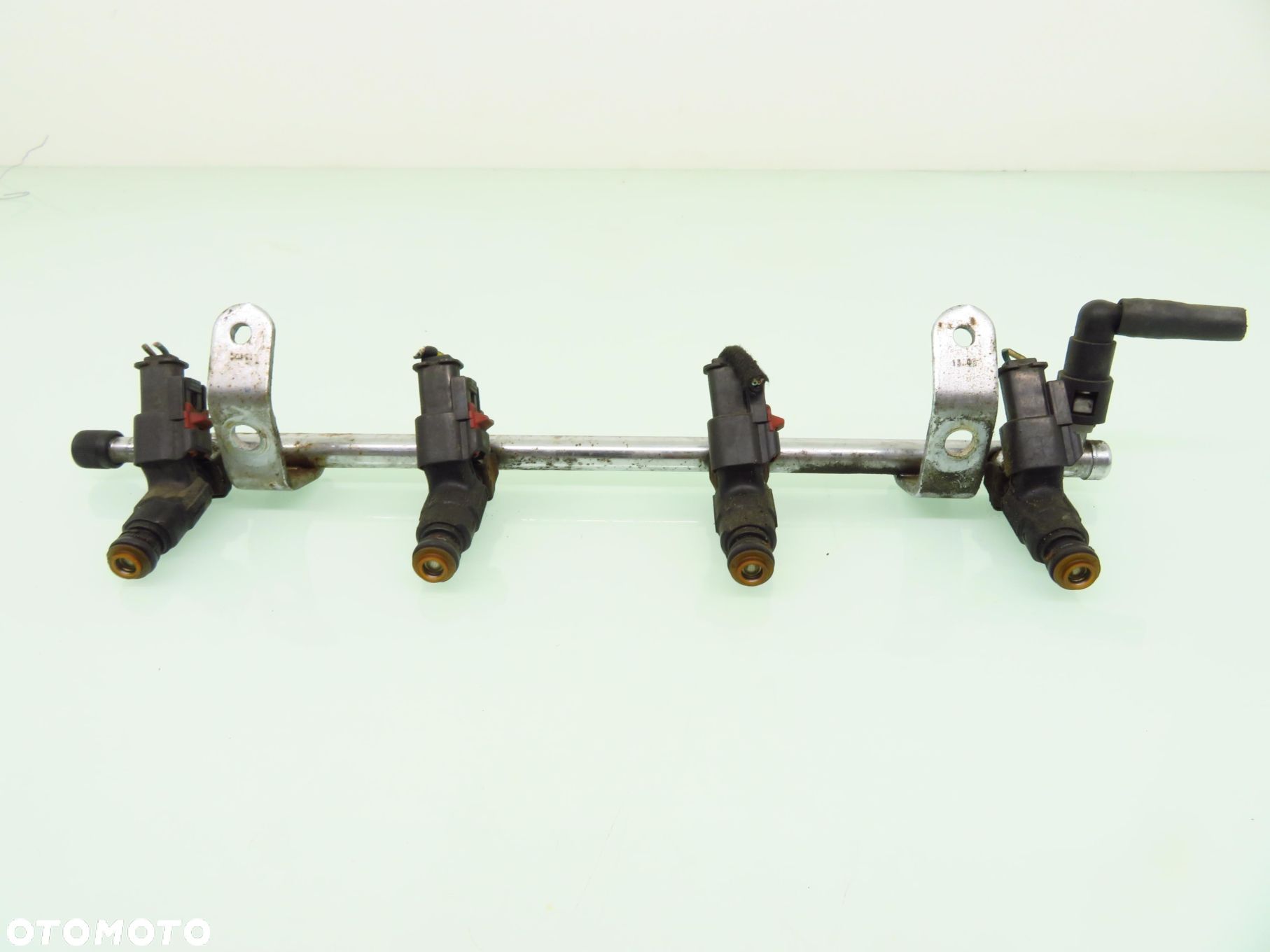 LISTWA WTRYSKOWA CHRYSLER NEON II 2.0 16V 0280155782 04669772 - 1