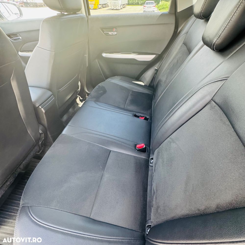 Suzuki Vitara 1.6 Luxus Aut. - 8