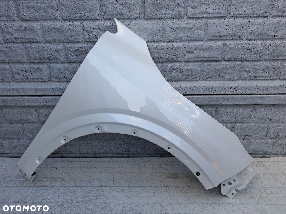 nissan qashqai j12 2022- błotnik prawy oryginał - 1