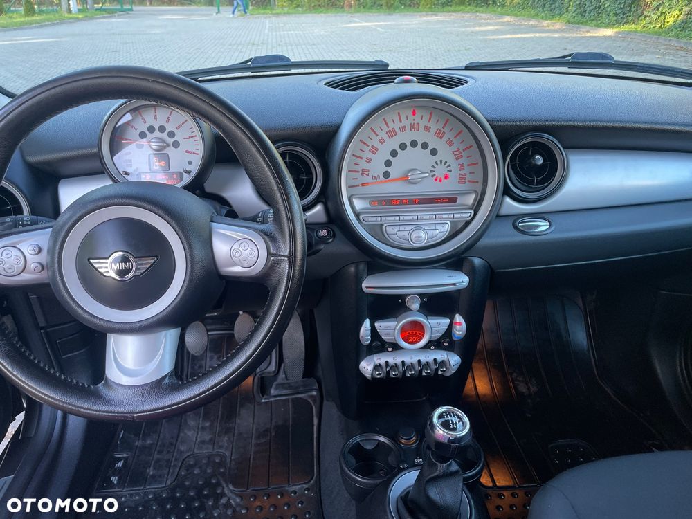 MINI Clubman One - 23