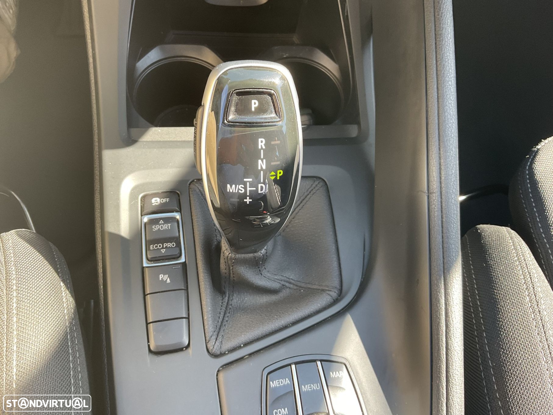 BMW X1 16 d sDrive Auto - 33