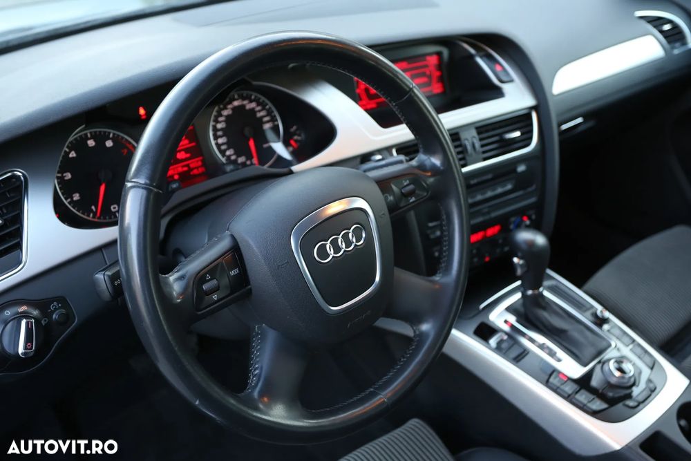 Audi A4 Limuzina 1.8 TFSI Multitronic Attraction - 11