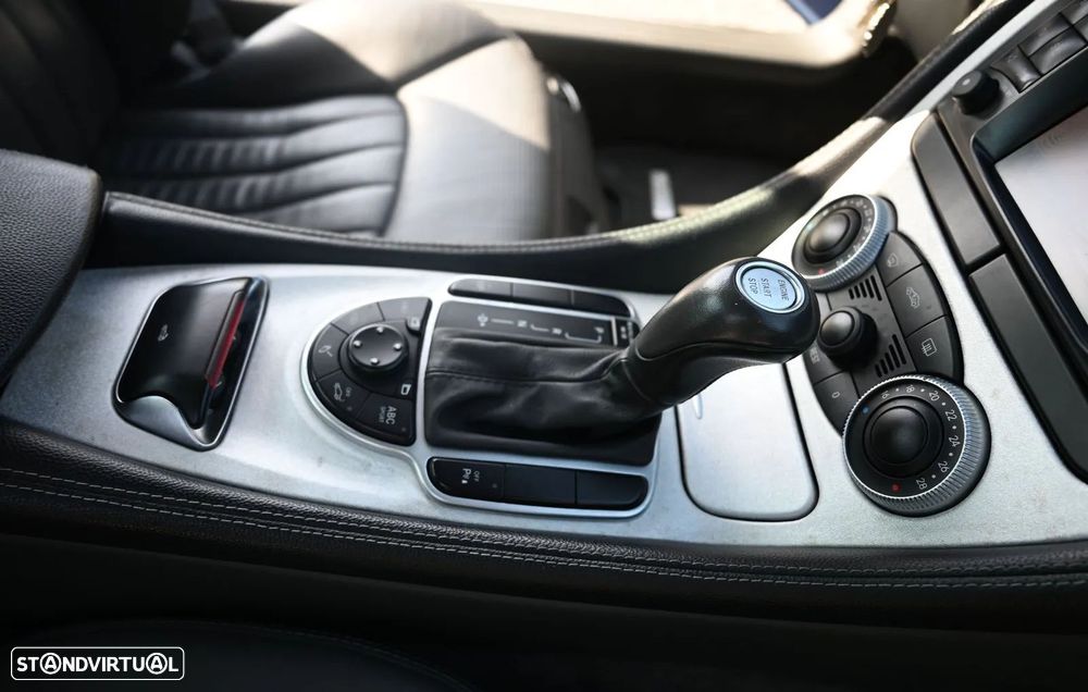 Mercedes-Benz SL 55 AMG Auto - 16
