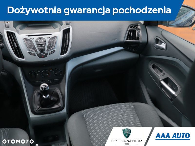 Ford C-MAX - 10