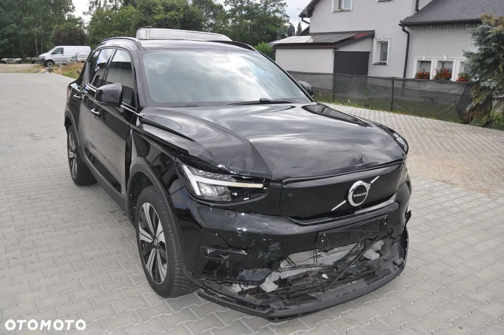 Volvo XC 40 Recharge Plus - 3