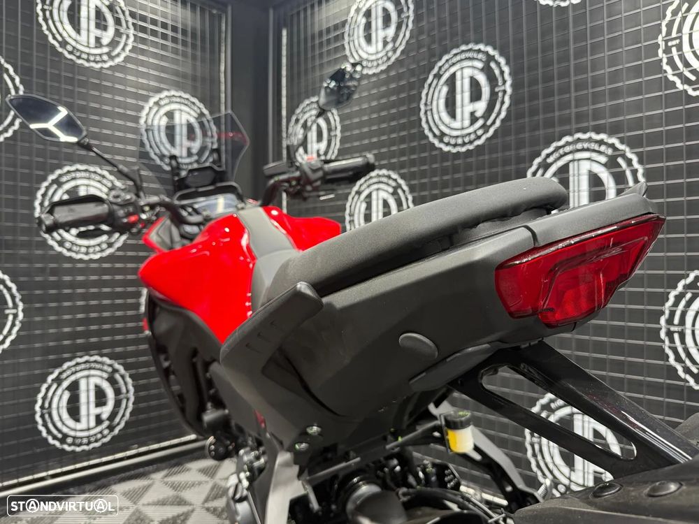 Yamaha Tracer 7 - 12