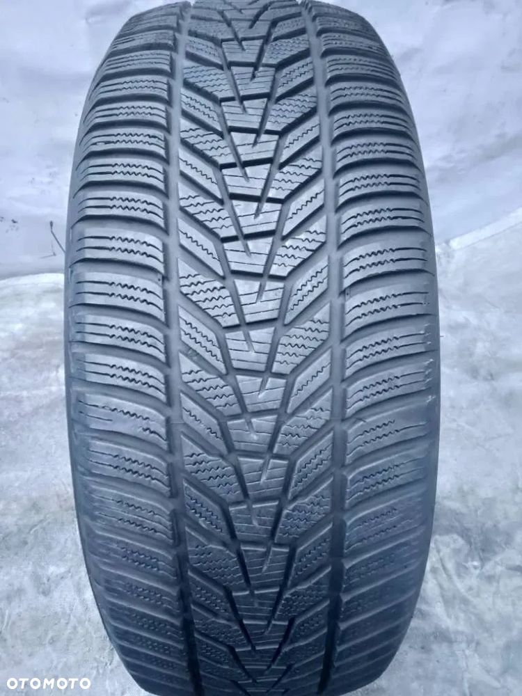 Hankook Winter ICEPT EVO 3X 255/60 R18 112V 2023 7-7.5mm - 1
