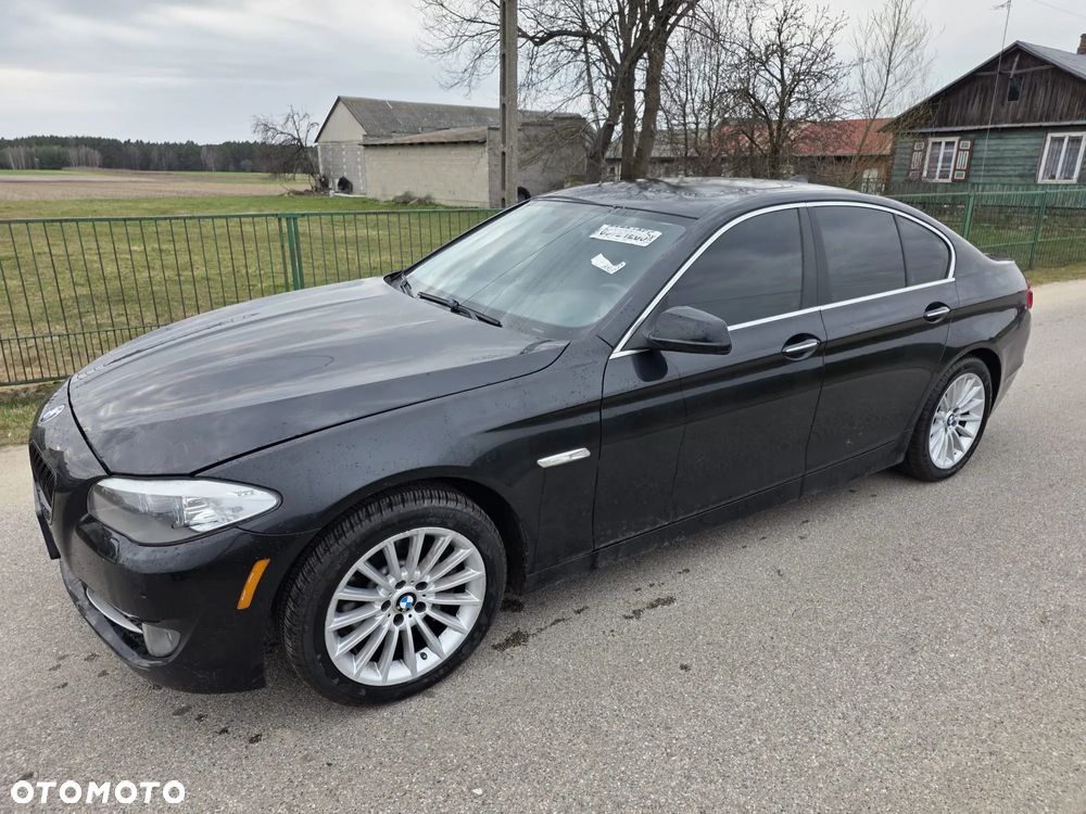 BMW Seria 5 535i Sport-Aut - 2