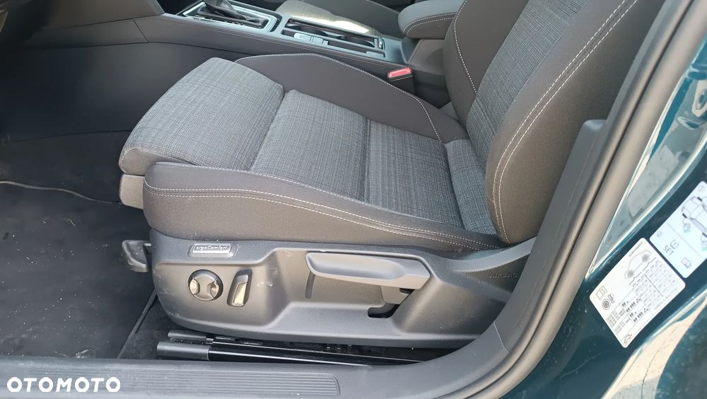 Volkswagen Passat Variant 2.0 TDI EVO Business DSG - 19