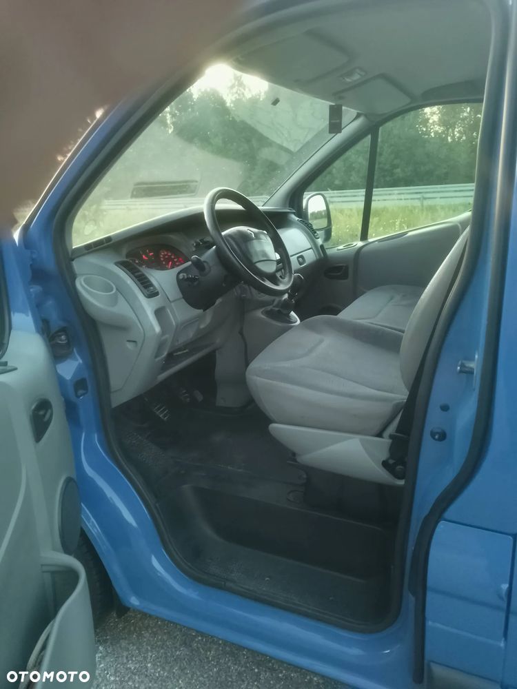 Renault Trafic - 15