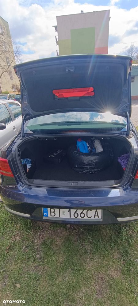 Volkswagen Passat 1.8 TSI Comfortline - 9