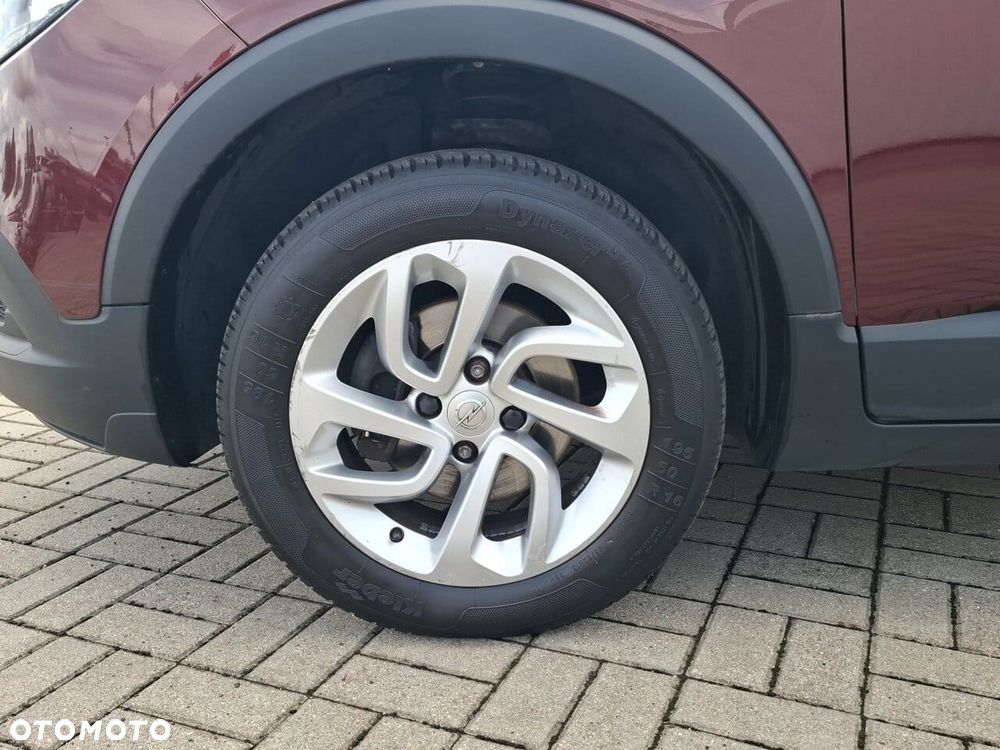 Opel Crossland X - 12