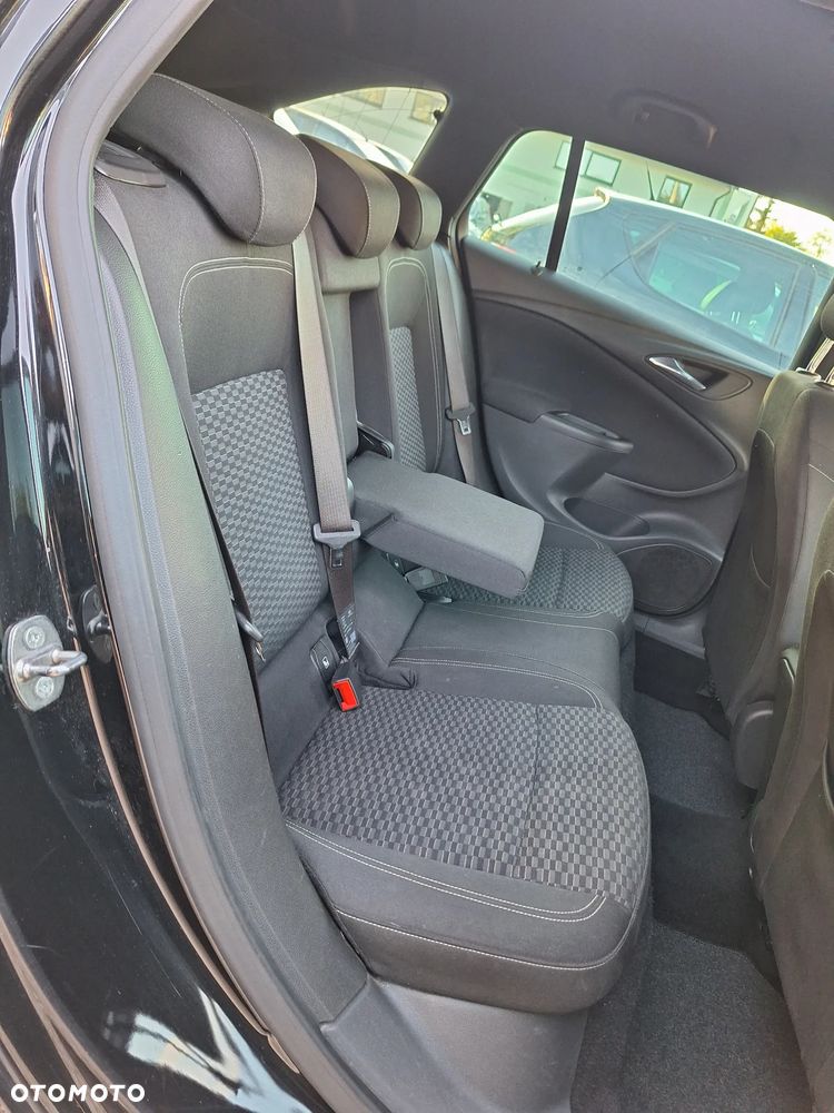 Opel Astra 1.4 Turbo Dynamic - 20