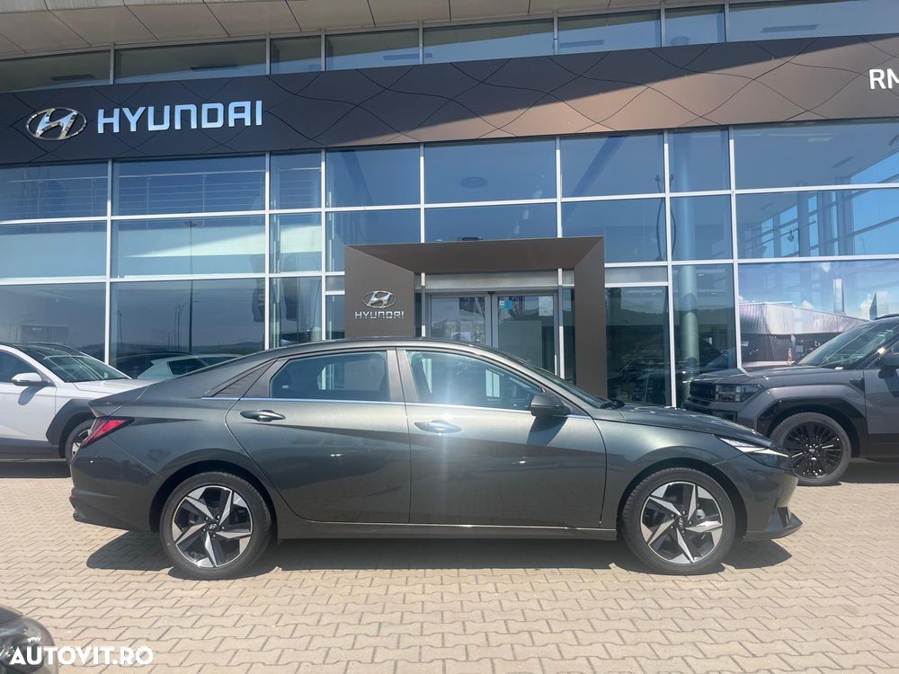 Hyundai Elantra 1.6 l 123 CP CVT Exclusive Navi - 7