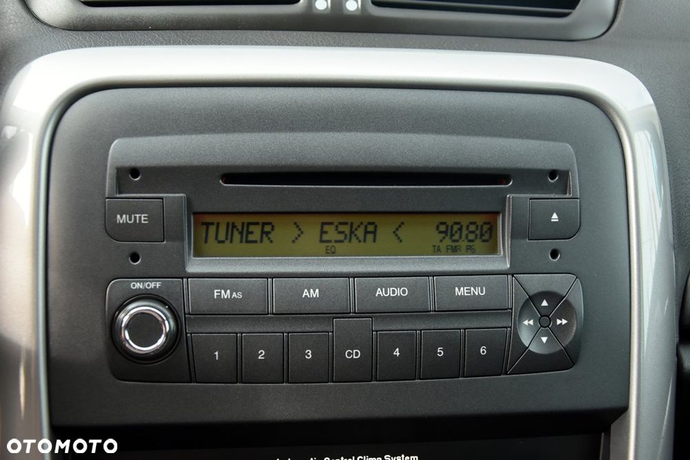 Fiat Croma 1.9 Multijet 16V DPF Emotion - 20