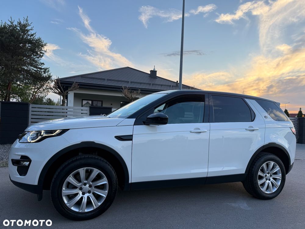 Land Rover Discovery Sport TD4 HSE Luxury - 2
