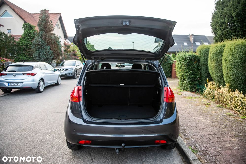 Kia Venga 1.6 CVVT Edition 7 - 14