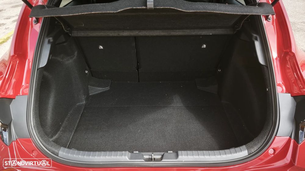 Toyota Corolla 1.8 Hybrid Comfort Plus - 28