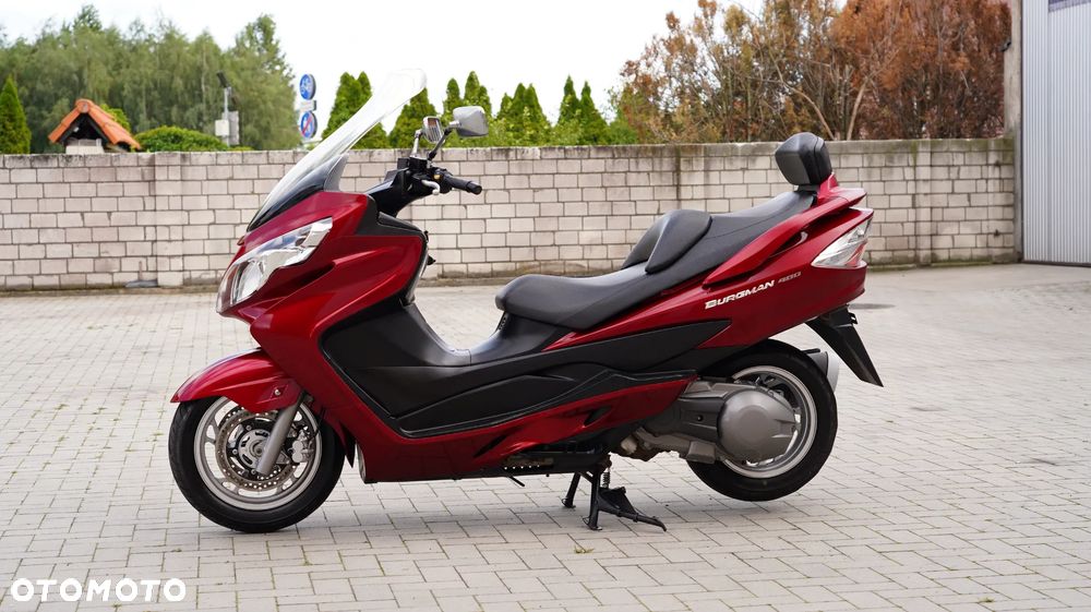 Suzuki Burgman - 4
