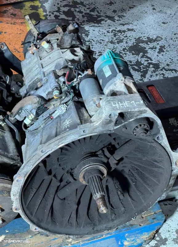 Caixa de Velocidades Isuzu 4.8D Ref: 4HE1-XS - 1